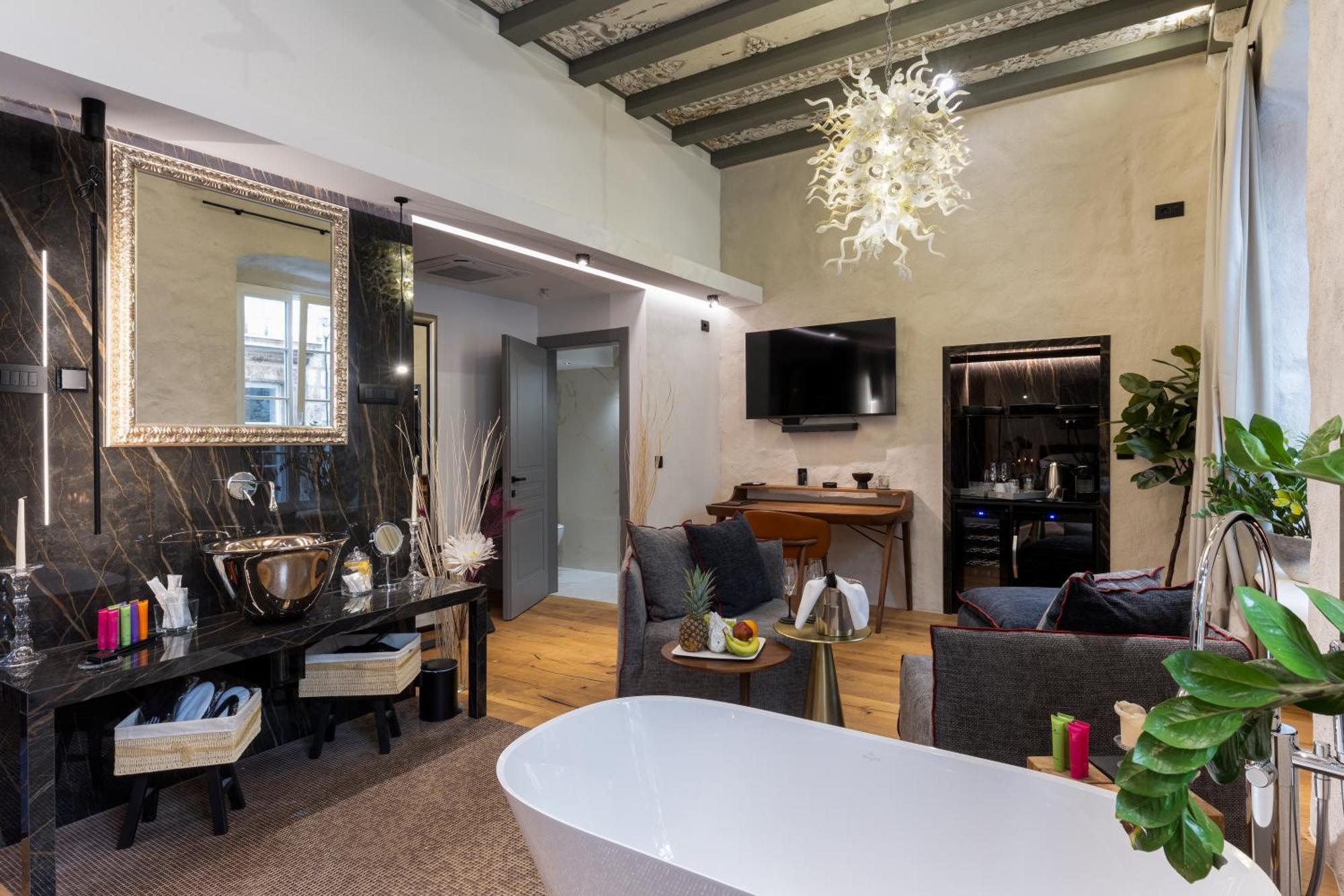 La Vita E Bella Vi, Luxury Suites In Dubrovnik Old Town ภายนอก รูปภาพ